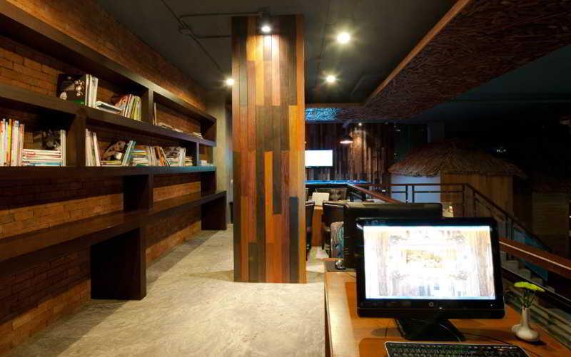 De Coze Hotel Patong Bagian luar foto