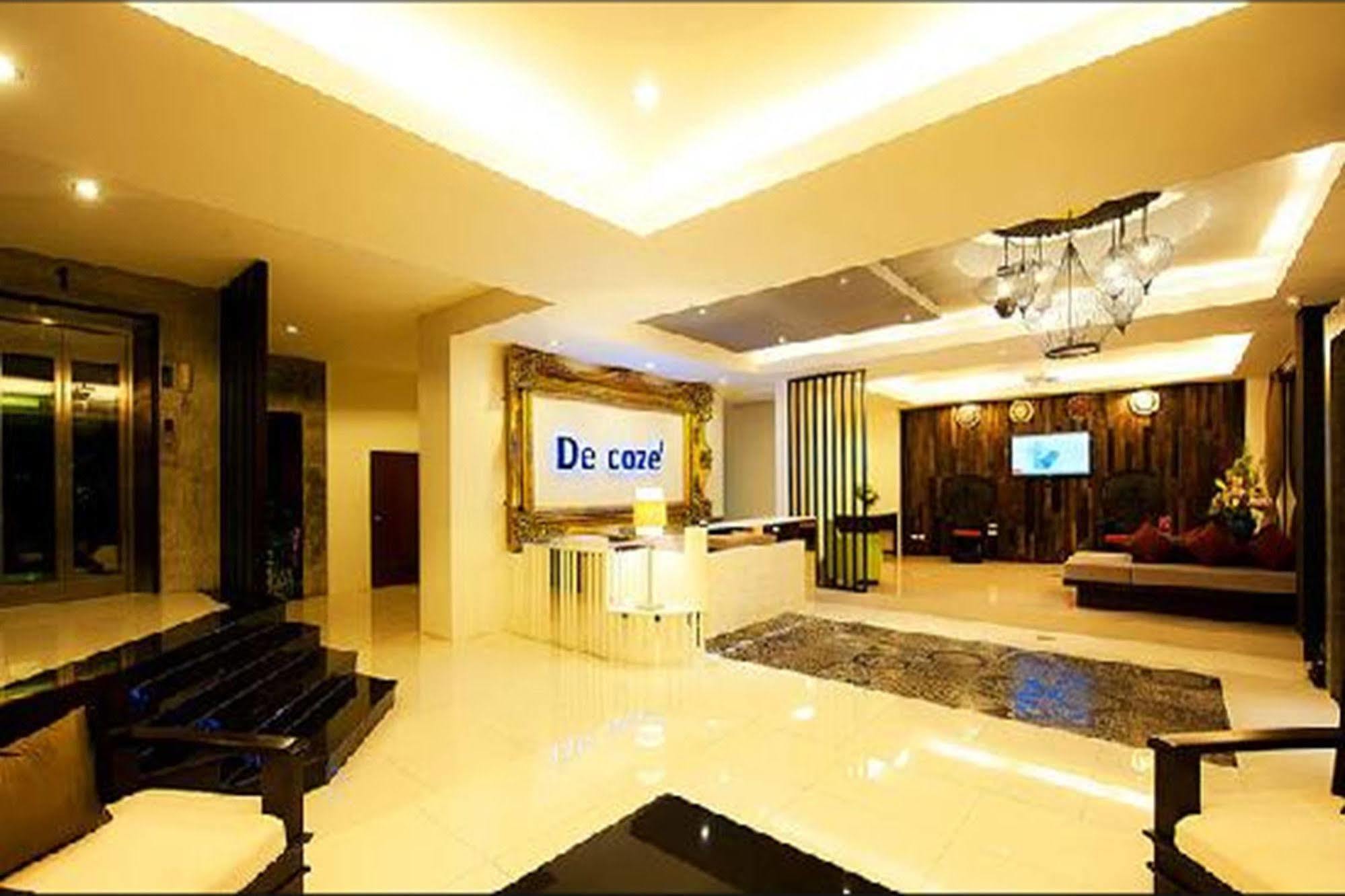 De Coze Hotel Patong Bagian luar foto